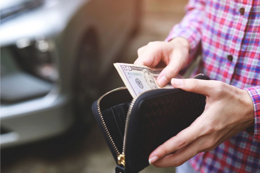 Use your car or trucks equity to get a fast cash loan.
